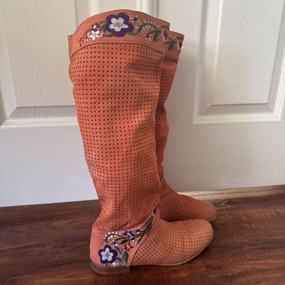 Loresma Womens Boots Sz 38 US 7.5-8 Italy Orange Embroidered Floral Boho Artisan - Picture 9 of 16